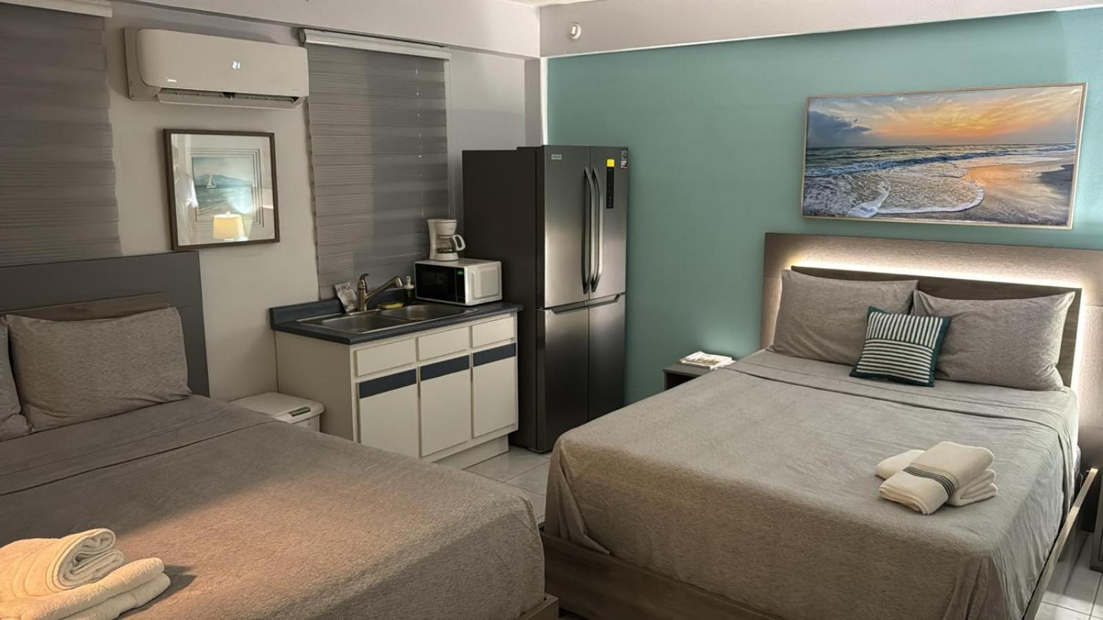 Playa Apartments 萨利纳斯 外观 照片
